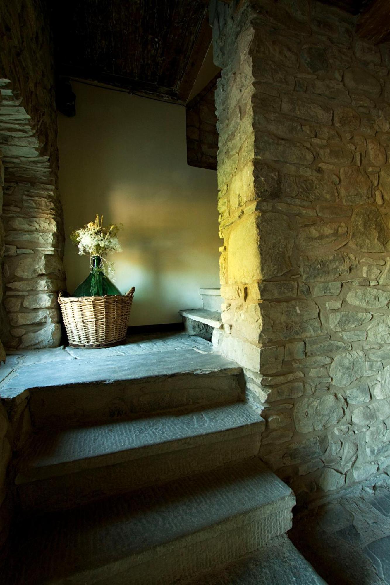 Mulino Marghen - Restored Watermill - Accomodation And Retreat Center Zeri Exterior photo