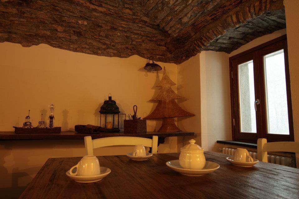 Mulino Marghen - Restored Watermill - Accomodation And Retreat Center Zeri Exterior photo